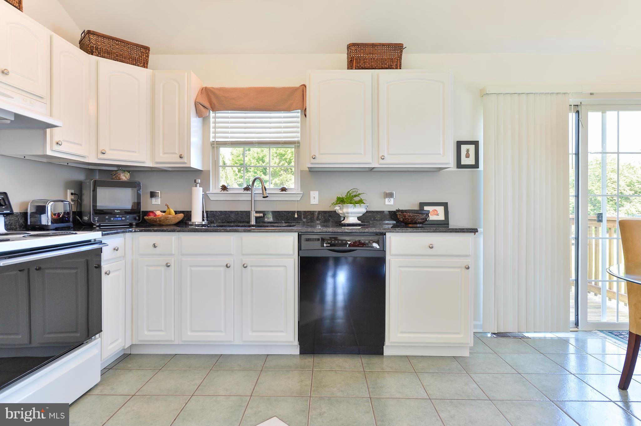 35 Lake Drive Rising Sun, MD 21911 - Photo 6 of 23 Kitchen with Granite Counters