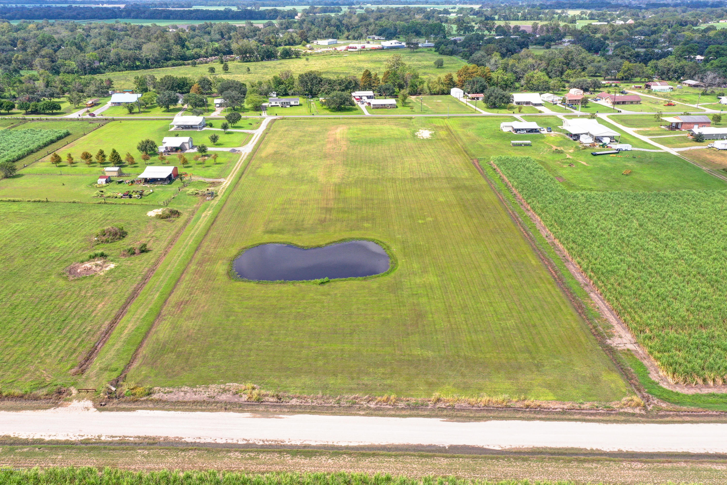 4800 Stein Road New Iberia, LA 70560 - Photo 9 of 17 lg pond