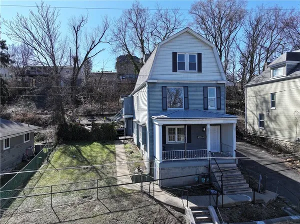 $1,500 | 335 Queensbury Street, Unit 1, Pittsburgh, PA 15205