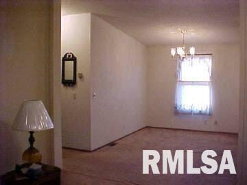 2501 Weaver Road Herrin, IL 62948 - Photo 3 of 3 Gallery Image 3