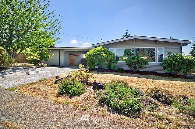 2919 Northeast 8th Place Renton, WA 98056 - Photo 1 of 14 Gallery Image 1