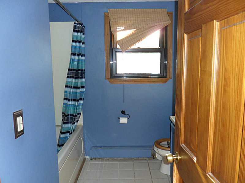 117 Verrill Road Poland, ME 04274 - Photo 5 of 23 Bathroom.