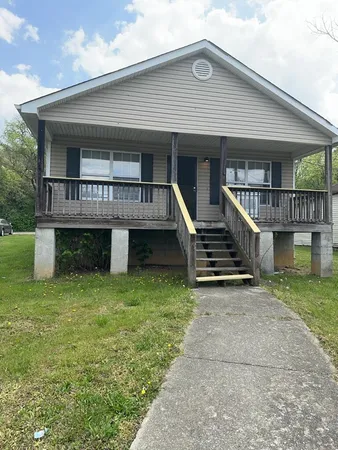 $1,799 | 2404 Dodds Avenue, Chattanooga, TN 37407