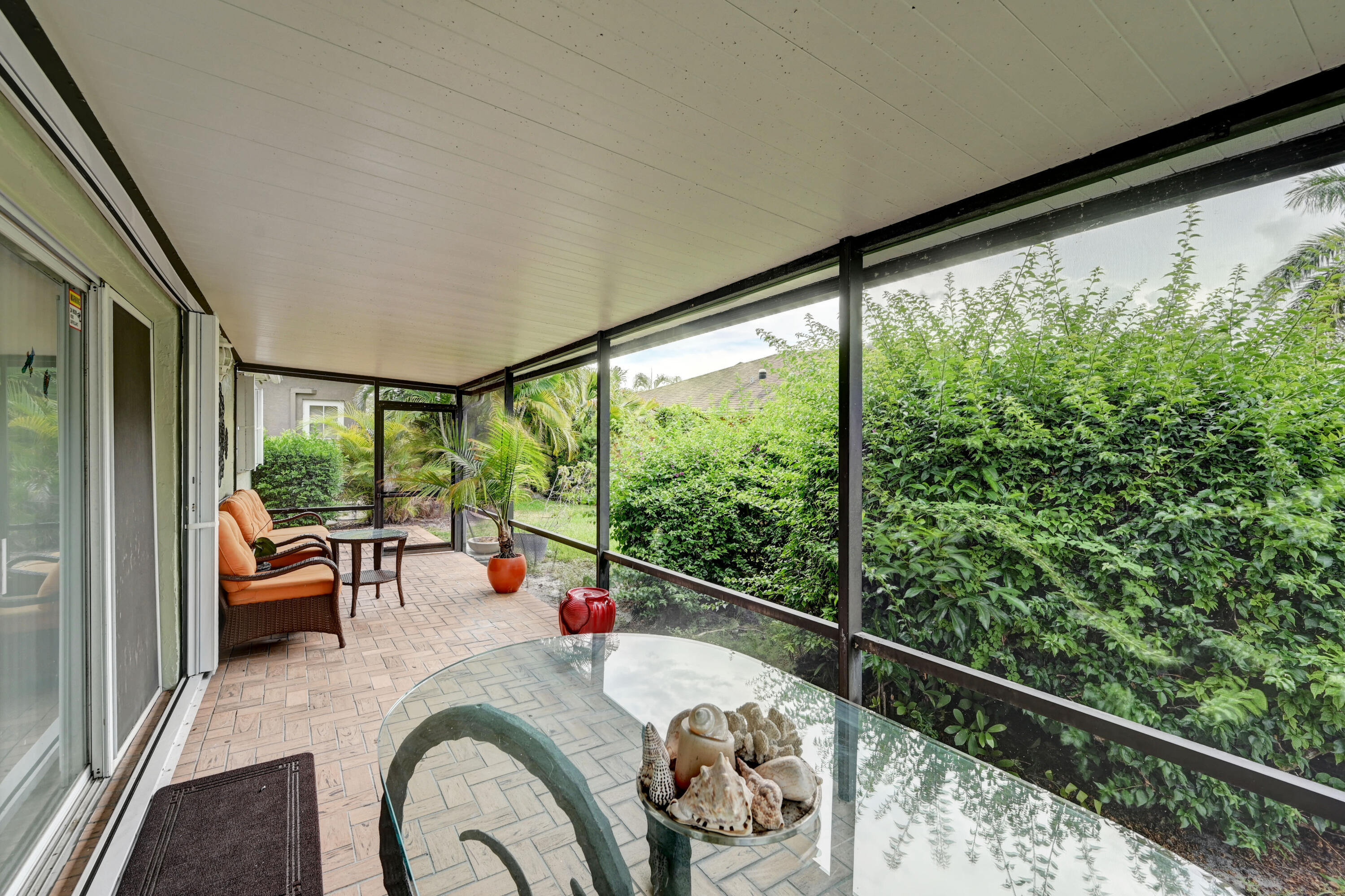 508 Southwest 1st Street Boca Raton, FL 33432 - Photo 28 of 35 COVERED PATIO