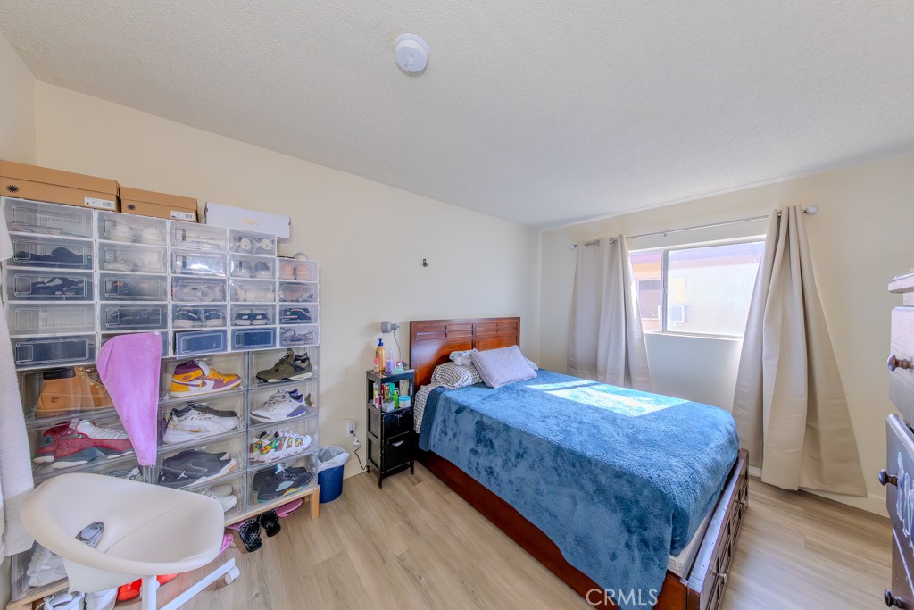 906 South Fann Street Anaheim, CA 92804 - Photo 11 of 27 2 Bedroom unit.
