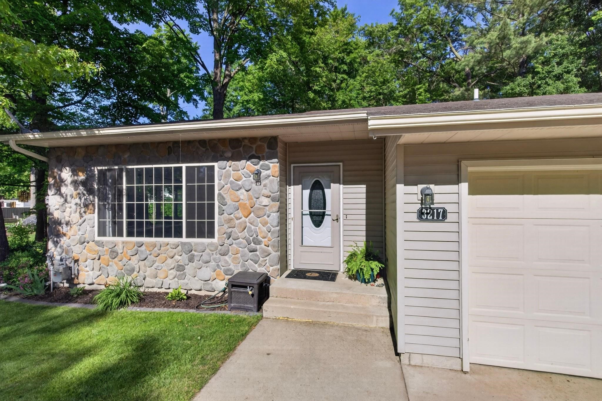 3217 Coon Avenue Stevens Point, WI 54481 - Photo 33 of 42