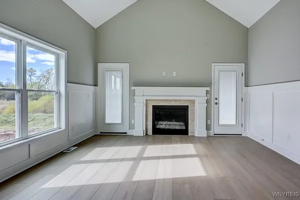 $546,900 | 6685 Curtis Court, Lockport, NY 14094