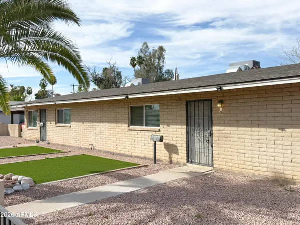 $1,495 | 1122 South McClintock Drive, Unit A, Tempe, AZ 85281