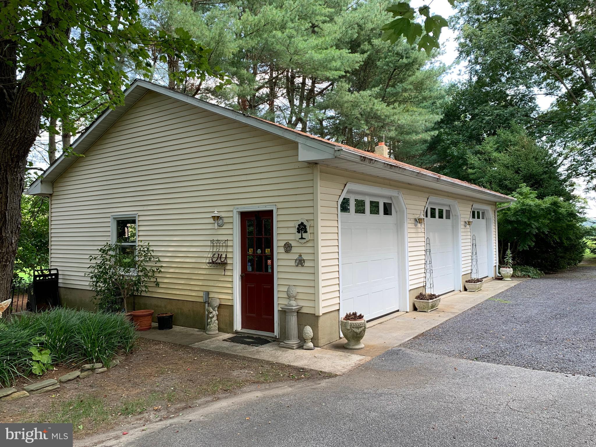 2 Bridge Road Lumberton, NJ 08048 - Photo 20 of 107 Oversized 3 car garage