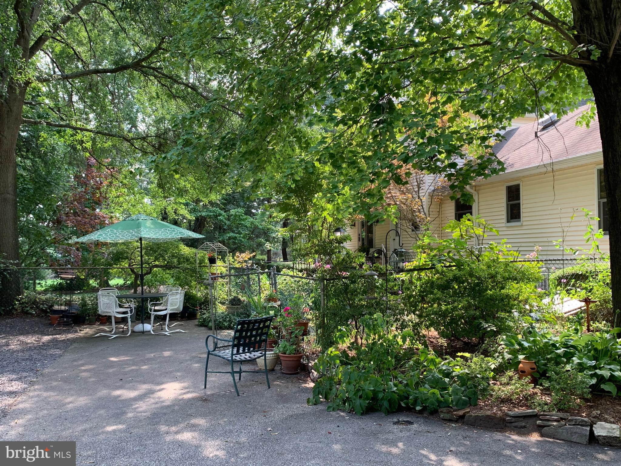 2 Bridge Road Lumberton, NJ 08048 - Photo 22 of 107 Outdoor seating Area