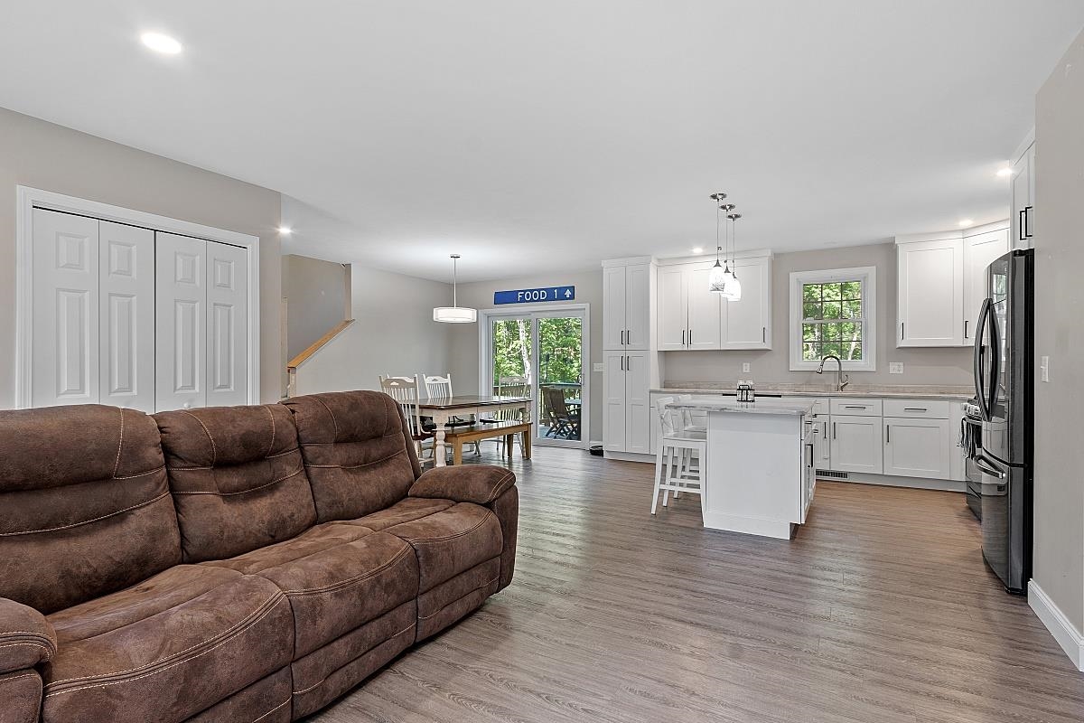 98 Huse Road Manchester, NH 03103 - Photo 10 of 26