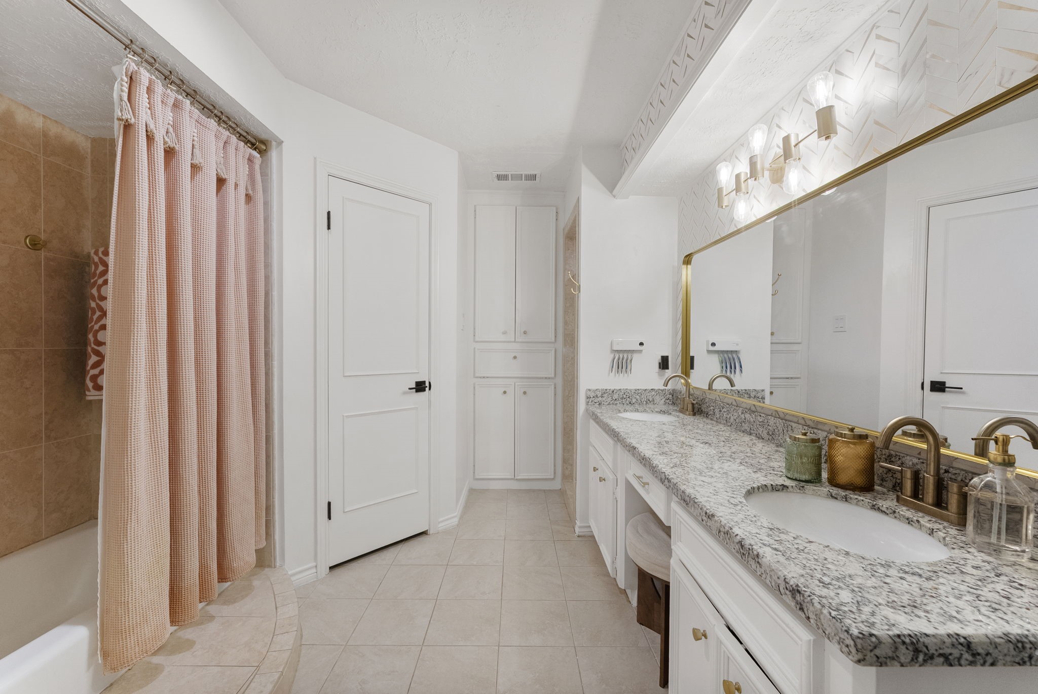 3414 Blue Candle Drive Spring, TX 77388 - Photo 18 of 29 Primary bathroom.