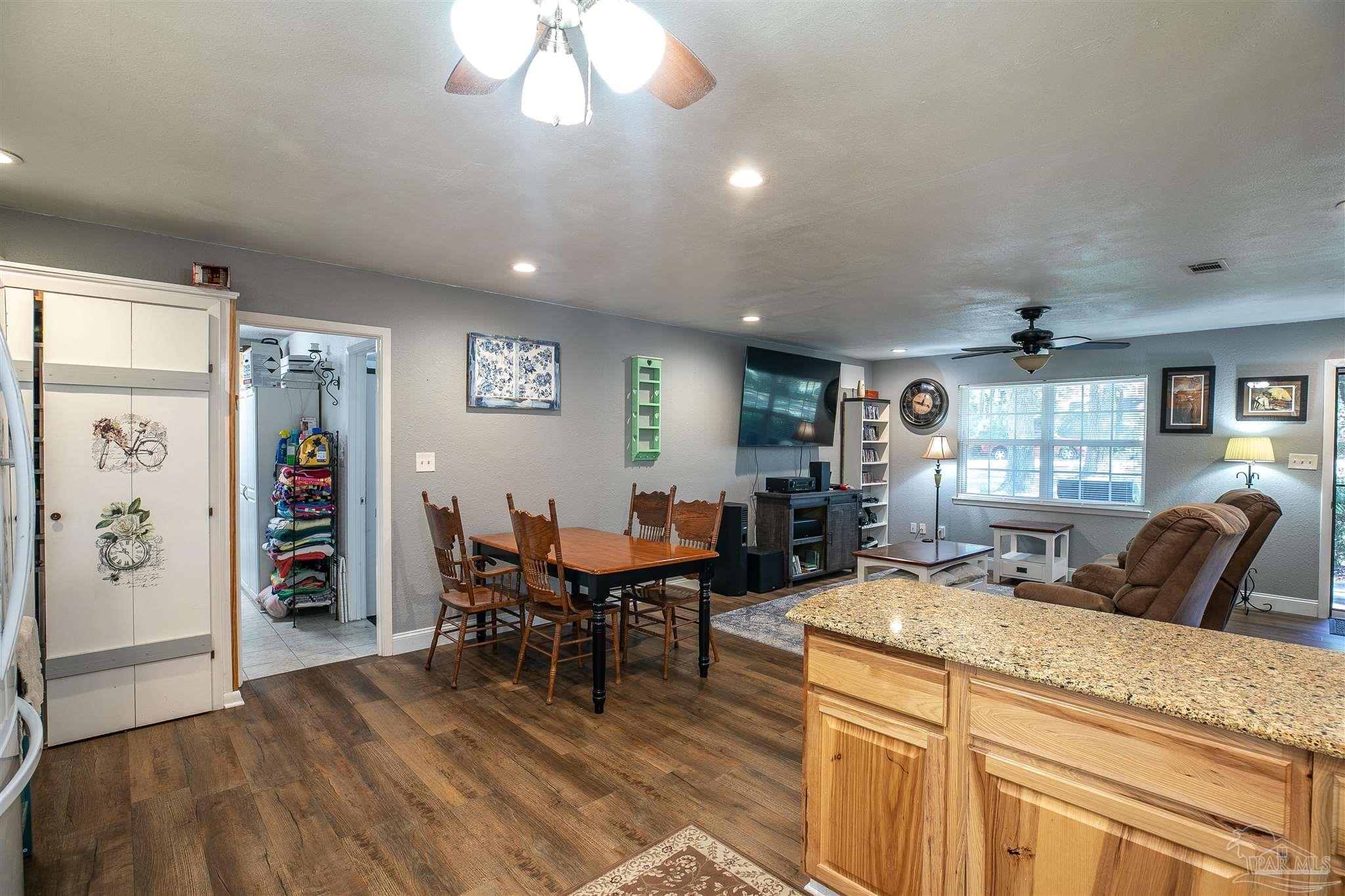 705 Bocage Road Pensacola, FL 32534 - Photo 17 of 36 Gallery Image 17
