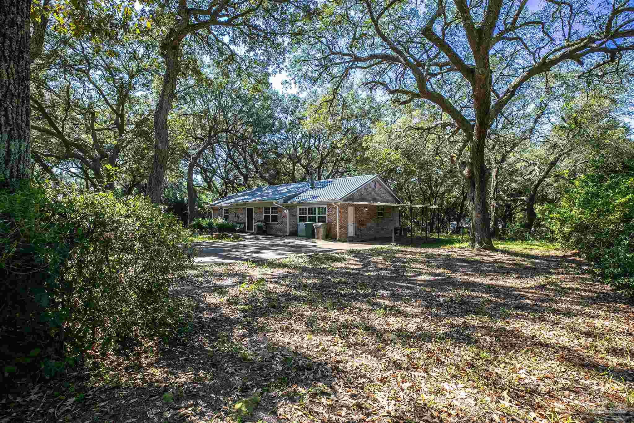 705 Bocage Road Pensacola, FL 32534 - Photo 8 of 36 Gallery Image 8