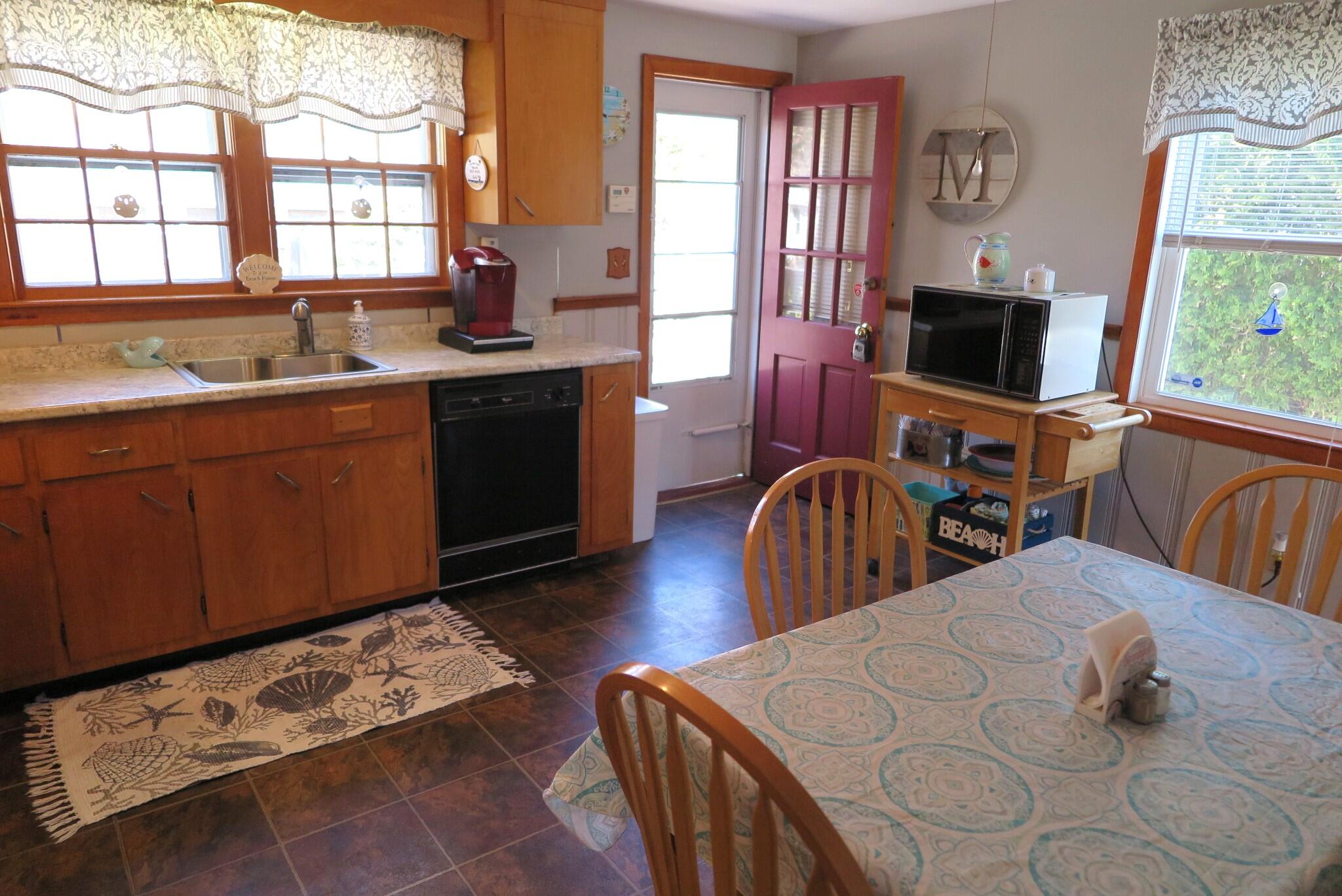 109 Lawrence Road Dennis Port, MA 02639 - Photo 7 of 30 IMG_3864
