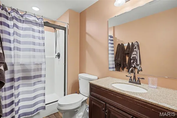 $498,000 | 30931 Bonnie Bell Drive, Warrenton, MO 63383