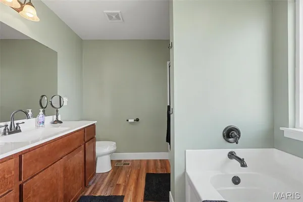 $498,000 | 30931 Bonnie Bell Drive, Warrenton, MO 63383