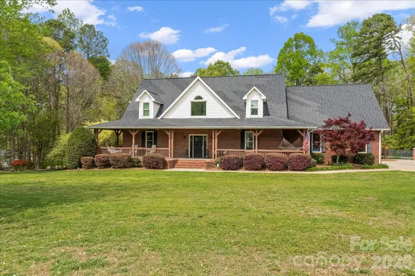 $849,900 | 5911 Mundy Road, Denver, NC 28037