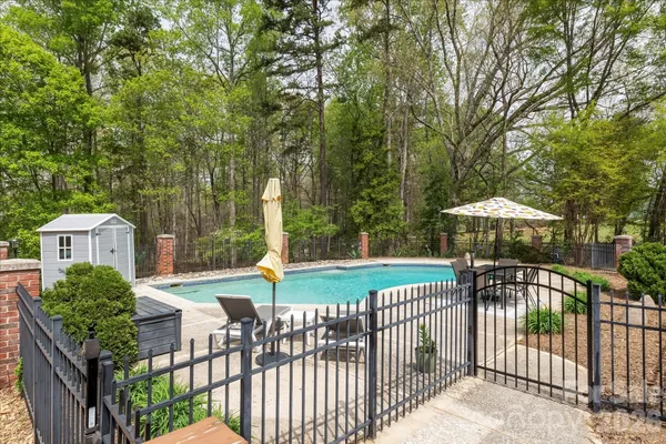 $849,900 | 5911 Mundy Road, Denver, NC 28037
