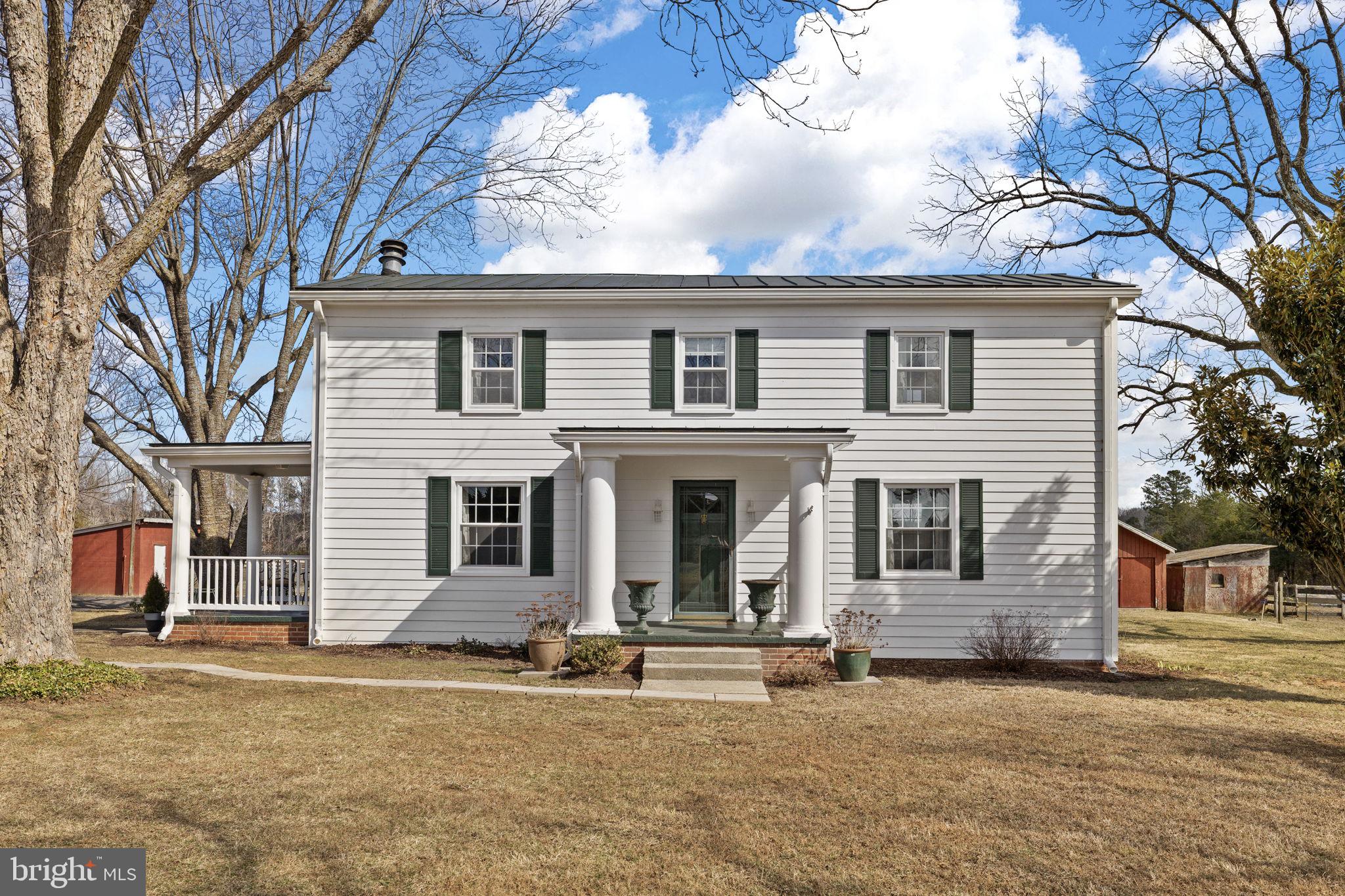 1815 Country Road Beaverdam, VA 23015 - Photo 12 of 98 Lovely farmhouse