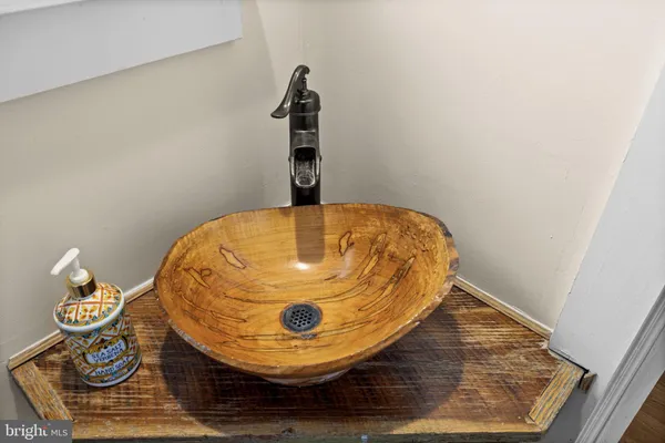 $1,175,000 | 1815 Country Road, Beaverdam, VA 23015