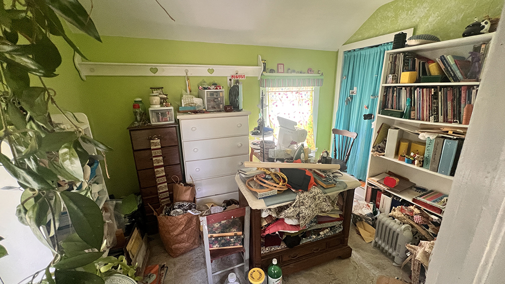 14474 Lyndon Road Morrison, IL 61270 - Photo 25 of 31 a bedroom with furniture and a book shelf