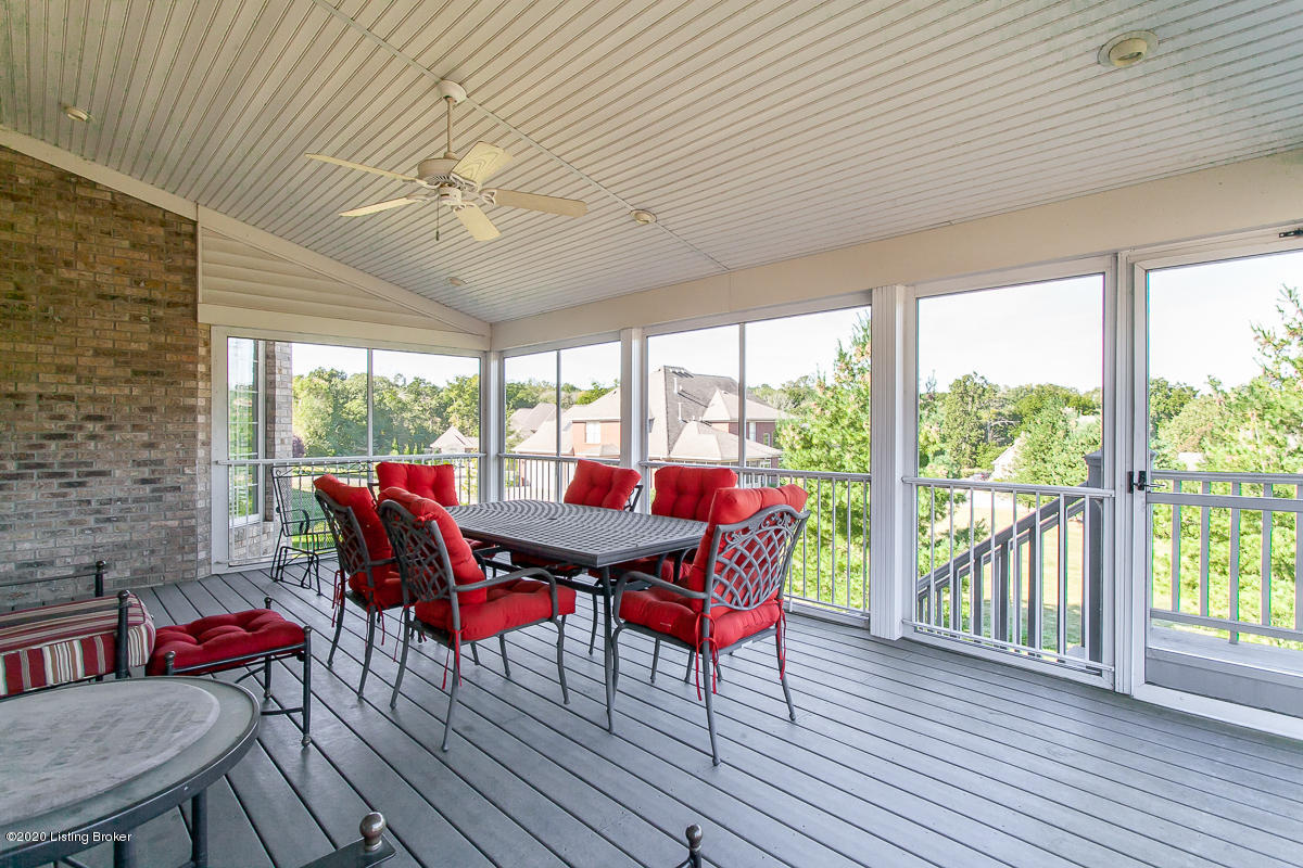 13327 Ridgemoor Drive Prospect, KY 40059 - Photo 39 of 44 Back Deck