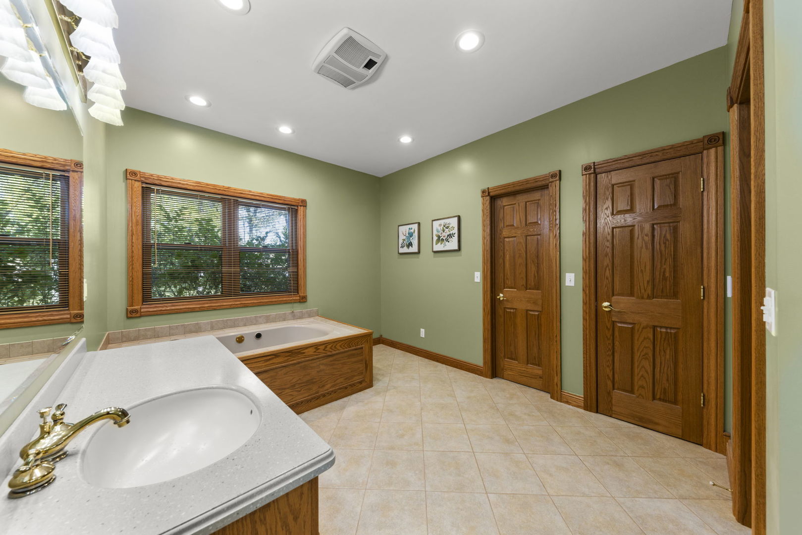 563 North 3859th Road Mendota, IL 61342 - Photo 33 of 68
