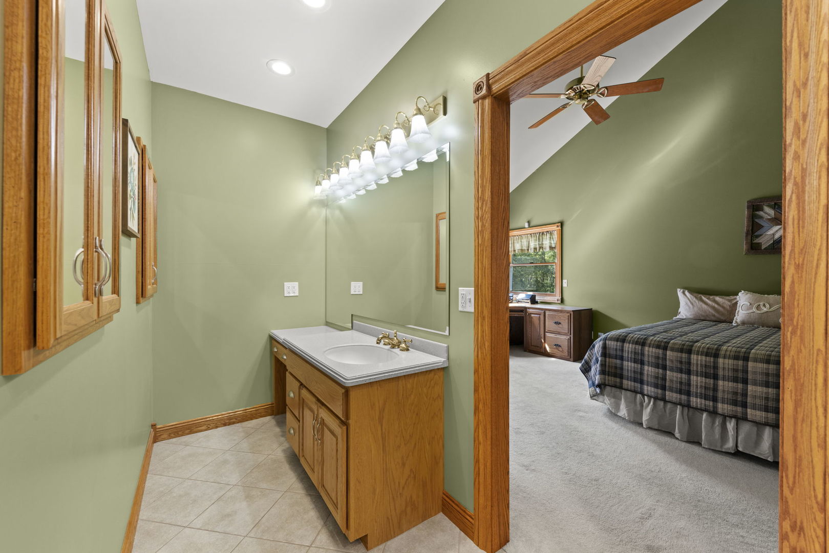 563 North 3859th Road Mendota, IL 61342 - Photo 34 of 68