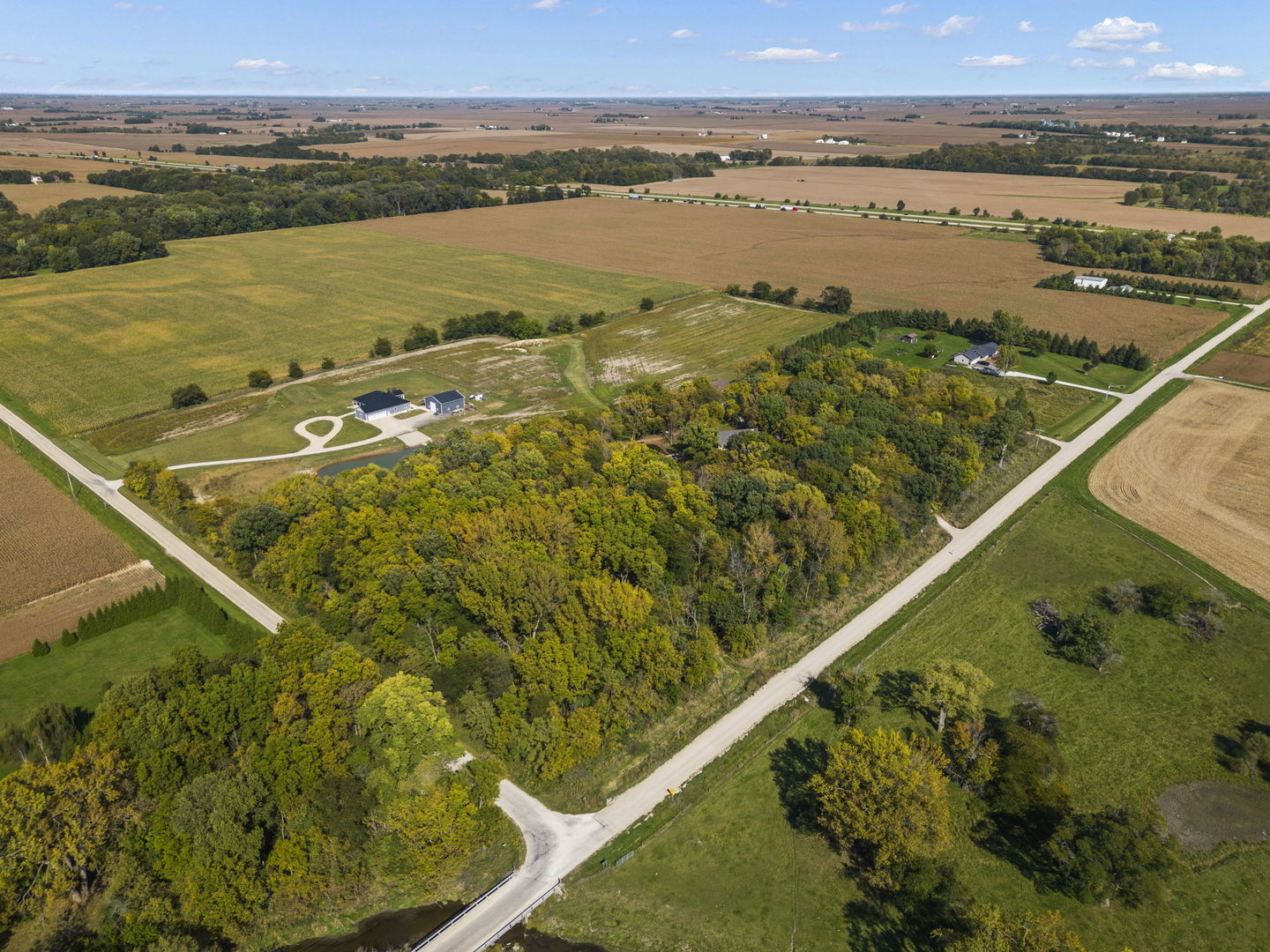 563 North 3859th Road Mendota, IL 61342 - Photo 6 of 68