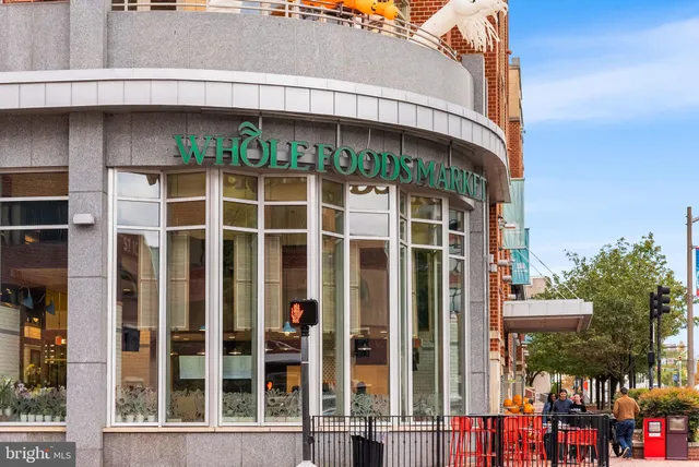 $450,000 | 309 Holland Lane, Unit 330, Alexandria, VA 22314