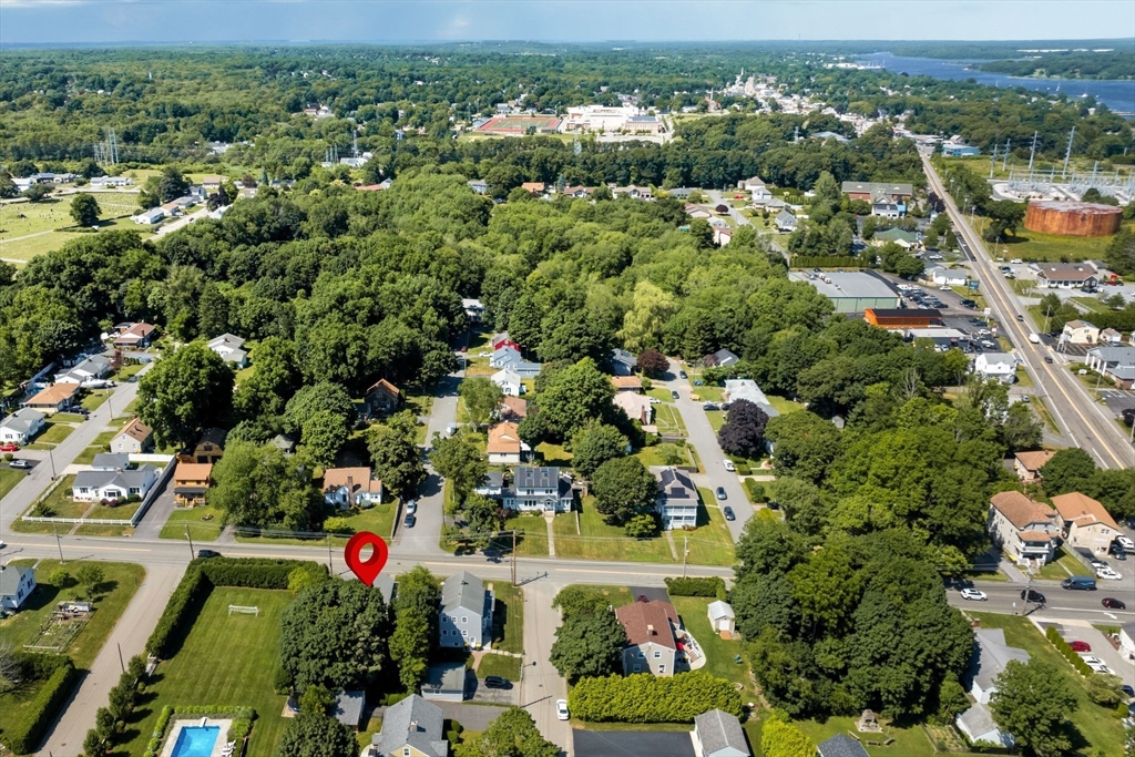 109 Read Street Somerset, MA 02726 - Photo 8 of 42 an aerial view of residential houses with outdoor space and trees