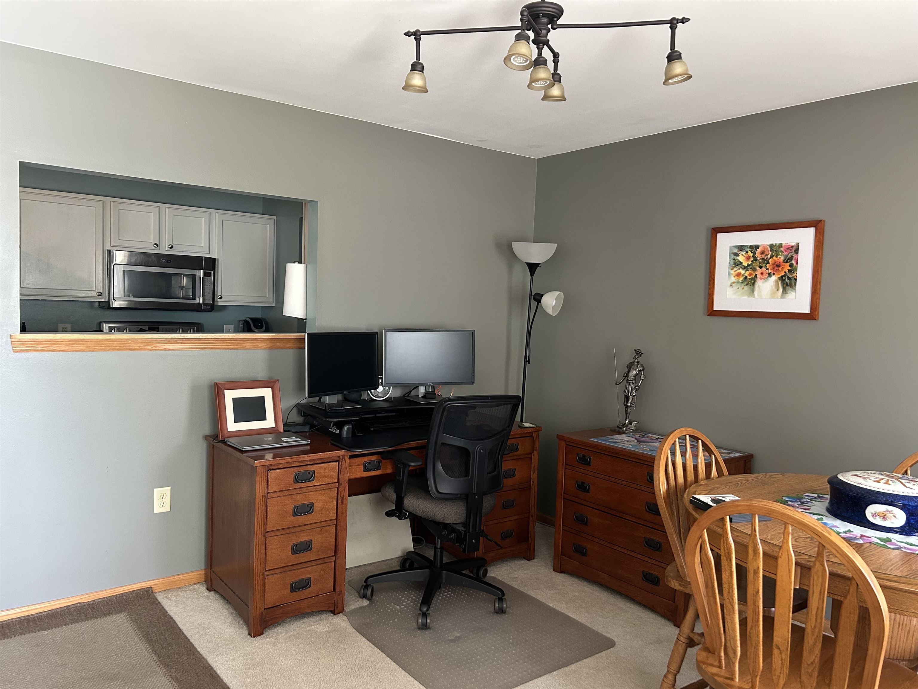 211 South Musket Ridge Drive, Unit 211 Sun Prairie, WI 53590 - Photo 8 of 16 Gallery Image 8