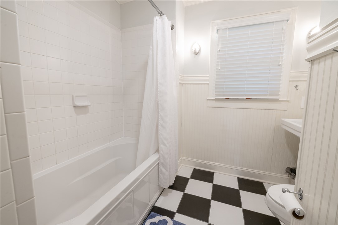 121 Poole Lane Clemson, SC 29631 - Photo 17 of 35