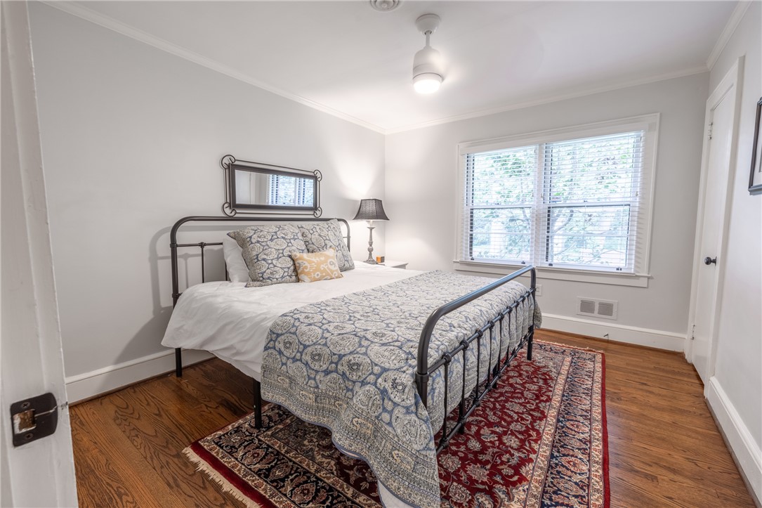 121 Poole Lane Clemson, SC 29631 - Photo 18 of 35