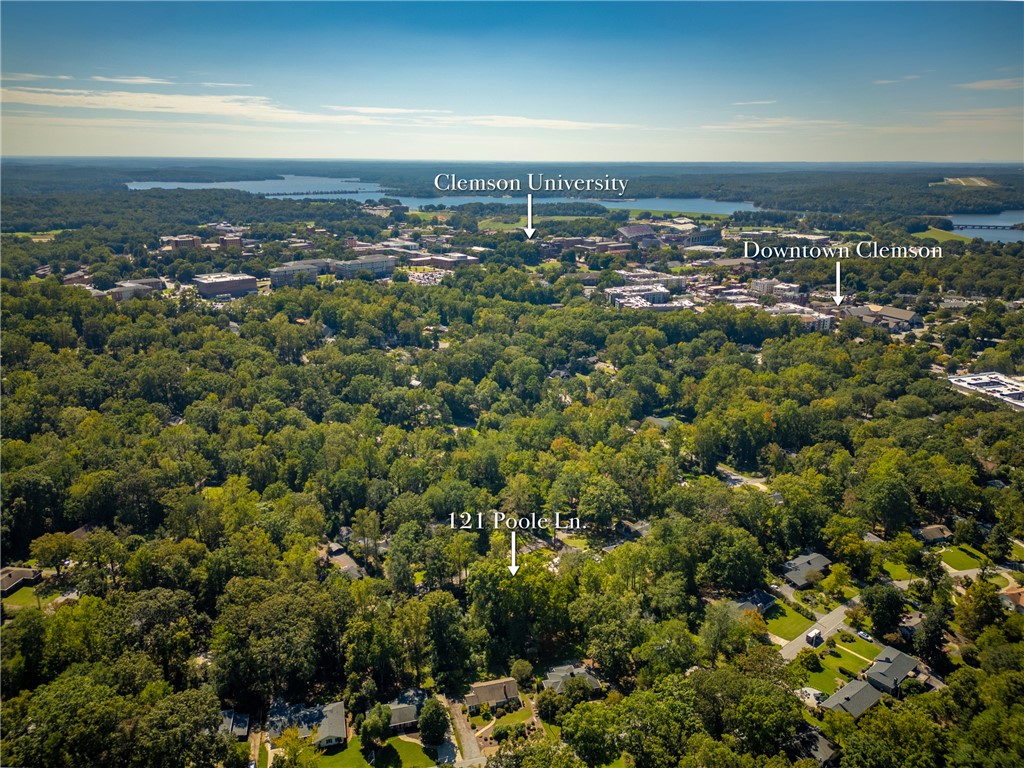 121 Poole Lane Clemson, SC 29631 - Photo 2 of 35