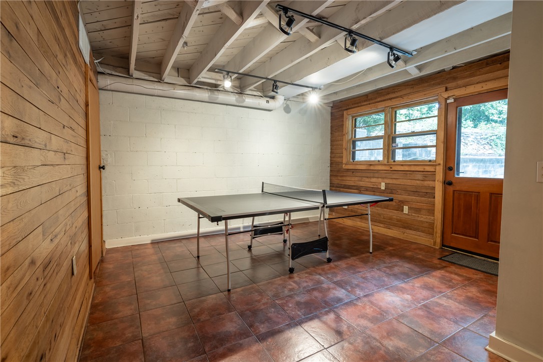 121 Poole Lane Clemson, SC 29631 - Photo 23 of 35