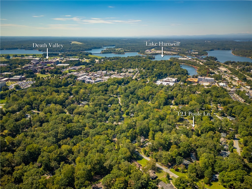 121 Poole Lane Clemson, SC 29631 - Photo 33 of 35