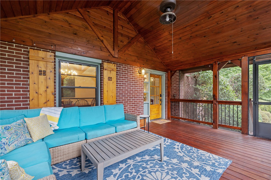 121 Poole Lane Clemson, SC 29631 - Photo 5 of 35