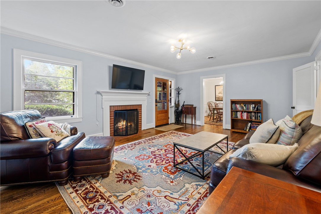 121 Poole Lane Clemson, SC 29631 - Photo 8 of 35