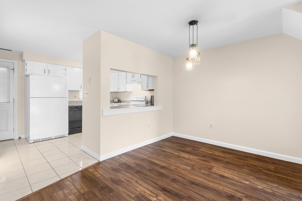 13 Pullard Road, Unit 2 Grafton, MA 01519 - Photo 8 of 29 Gallery Image 8