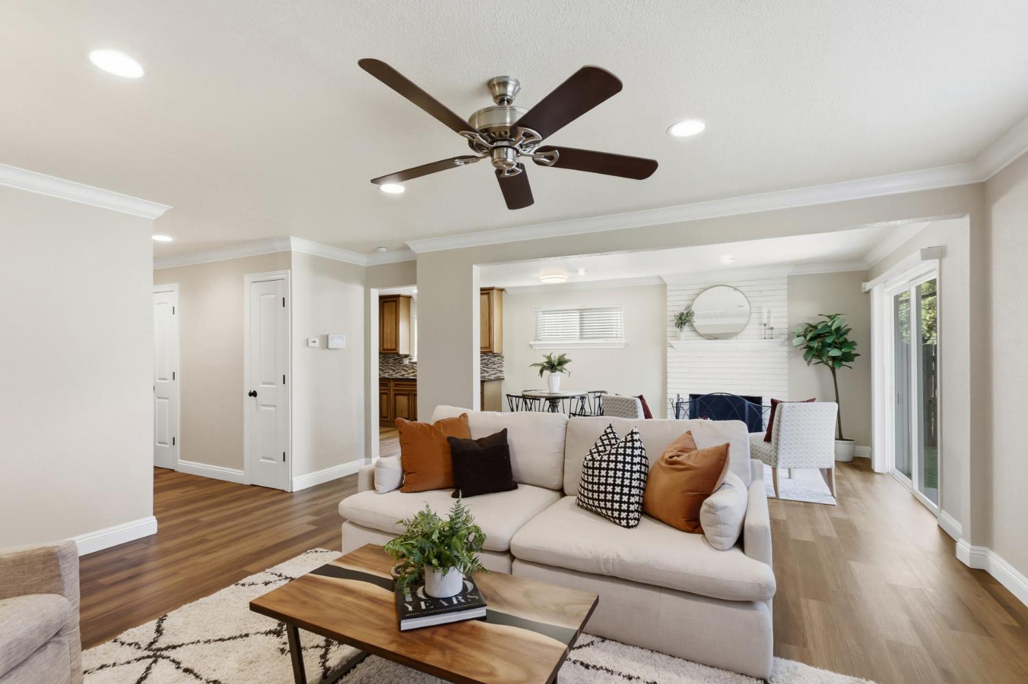 2247 Whistler Way Rancho Cordova, CA 95670 - Photo 5 of 32