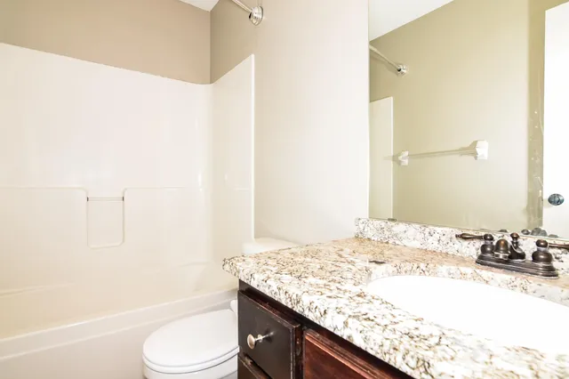 $335,000 | 2574 County Rd H2, Mounds View, MN 55112