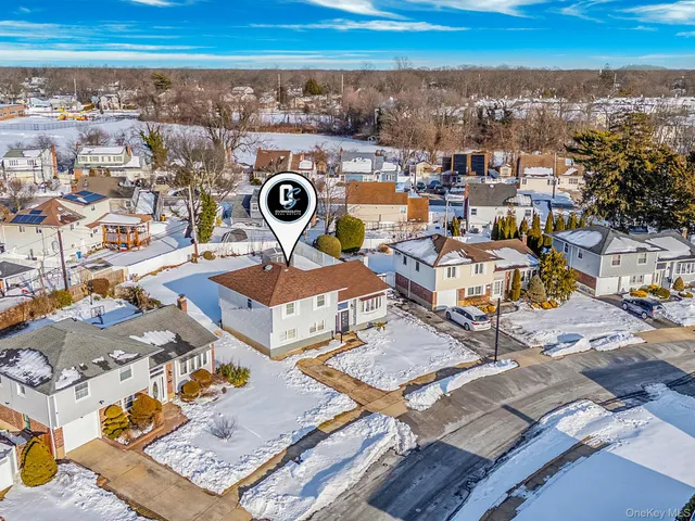 $769,000 | 59 Ford Drive West, Massapequa, NY 11758