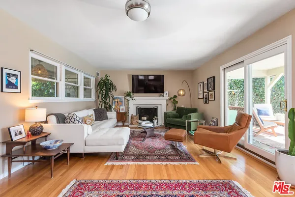 $6,500 | 4643 Nagle Avenue, Sherman Oaks, CA 91423