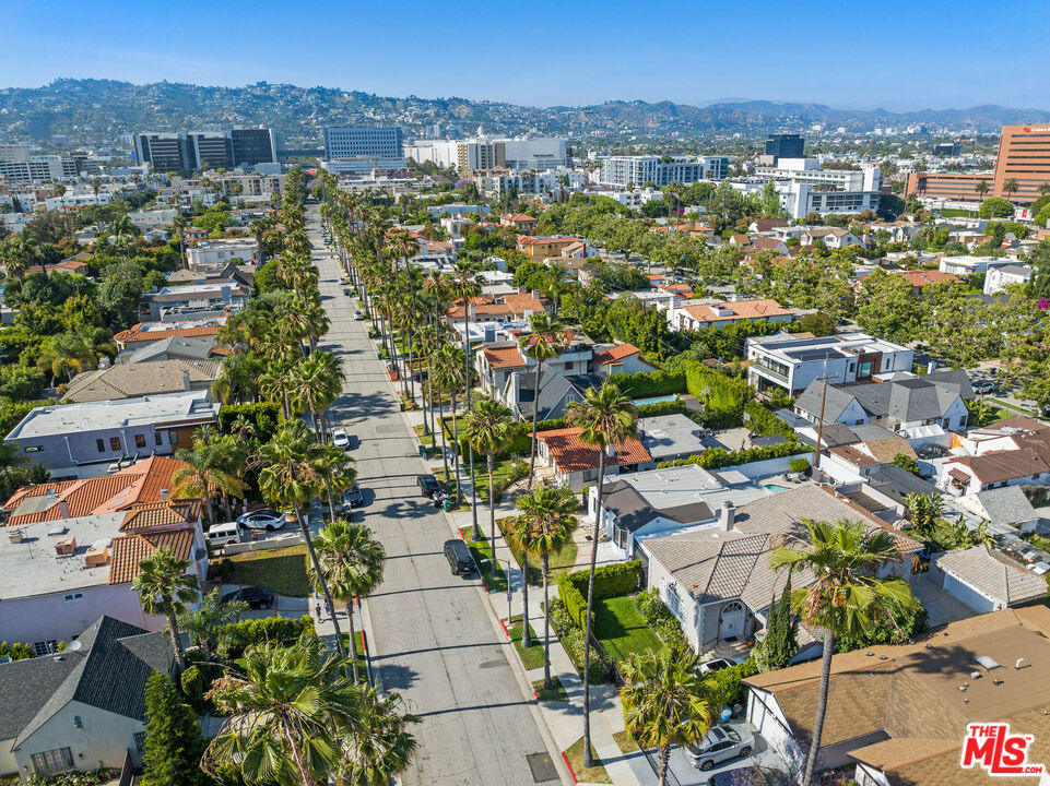 140 North Carson Road Beverly Hills, CA 90211 - Photo 28 of 28 a view of a city