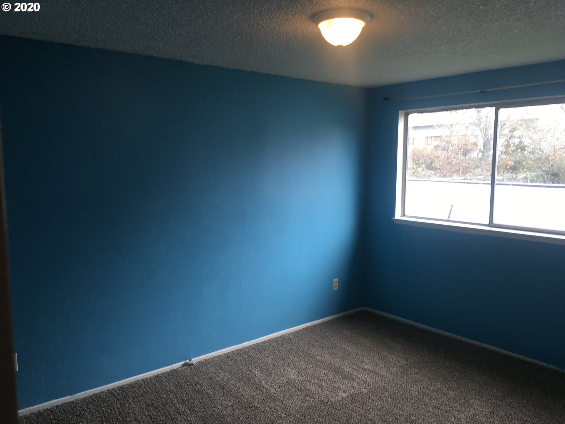 4642 Bluebelle Way Springfield, OR 97478 - Photo 15 of 32