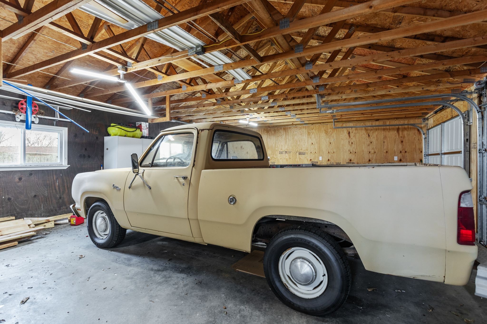 881 Mt Olivet Road Columbia, TN 38401 - Photo 49 of 68 a utility room with dryer and washer