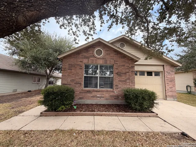 $1,595 | 112 Brahma Way, Cibolo, TX 78108