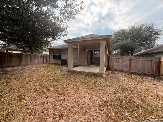 $1,595 | 112 Brahma Way, Cibolo, TX 78108